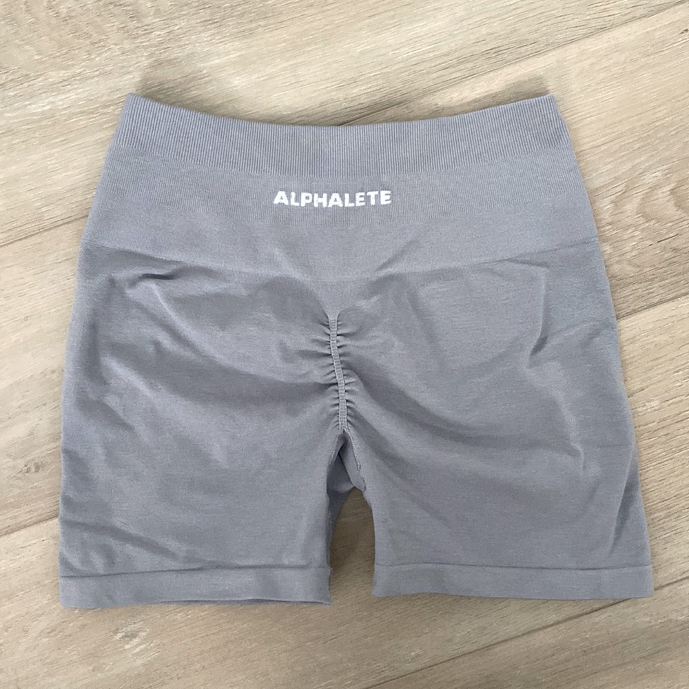 alphalete amplify shorts cloud gray
